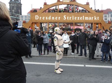 DUMMY on Tour - Dresdner Striezelmarkt