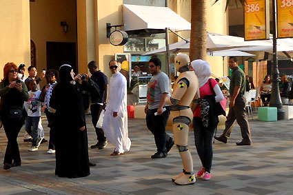 DUMMY on Tour | Shopping Festival Dubai Marina